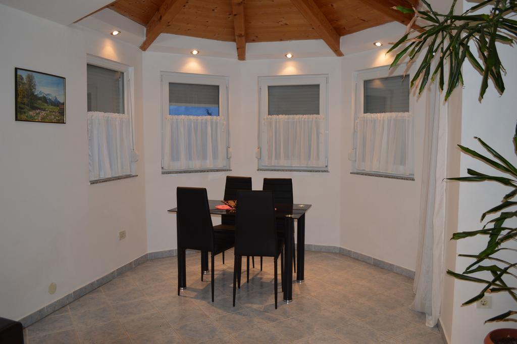 Apartment Ruzica Pula Phòng bức ảnh